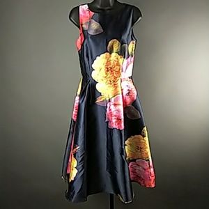 Sunday Party Dress Size S